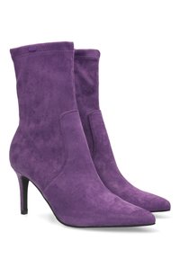 Ženske čizme - SXX-8-PUR